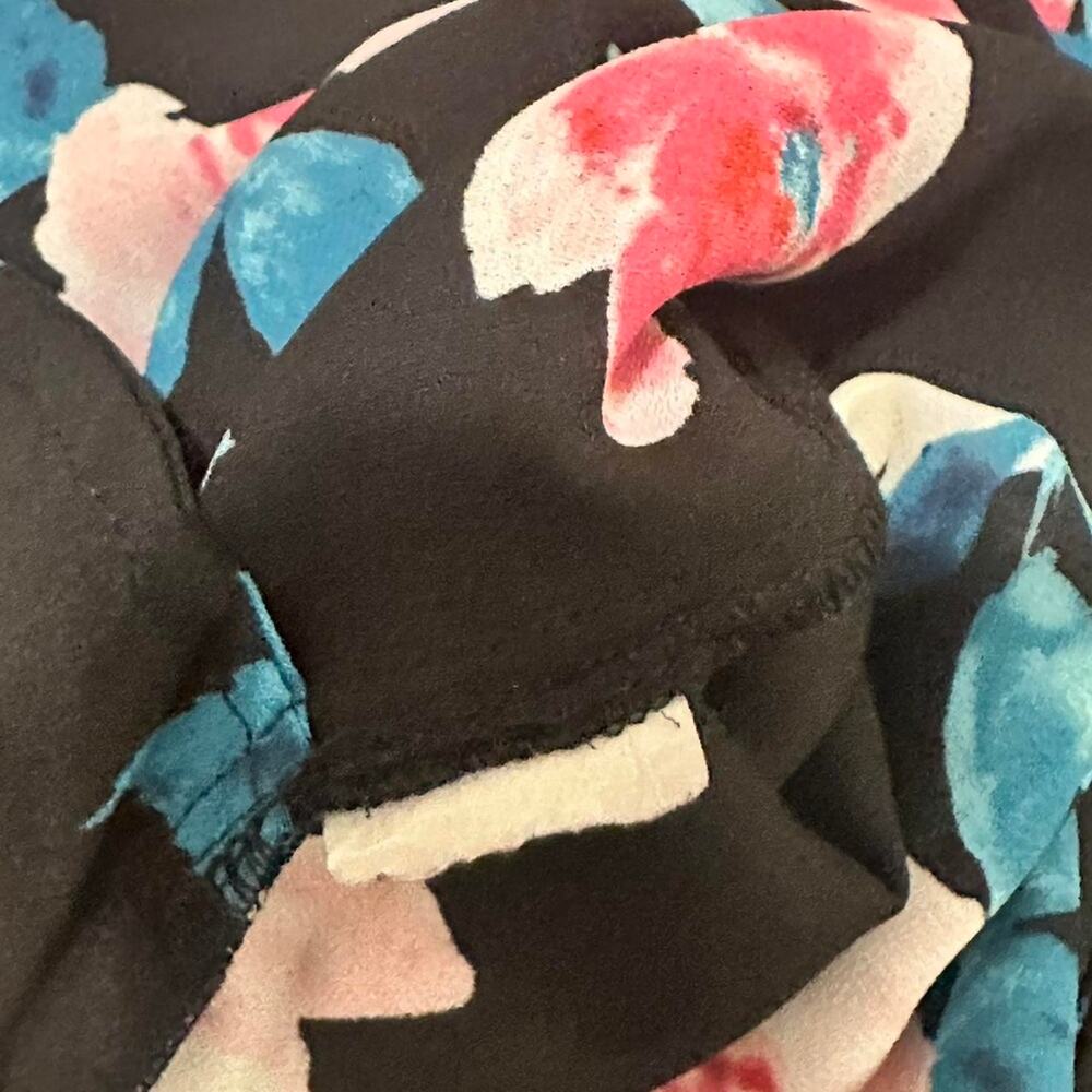 small black floral shorts Show me your mumu sawyer micro - Picture 3 of 5